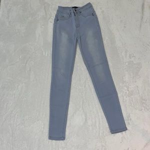 ymi size 1 high rise skinny jeans
